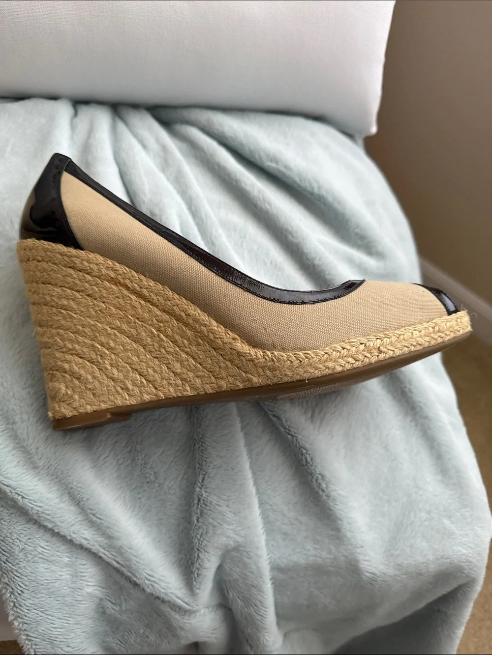 Enzo Angiolini Beige and Black Espadrille Wedge Peep-Toe Pumps